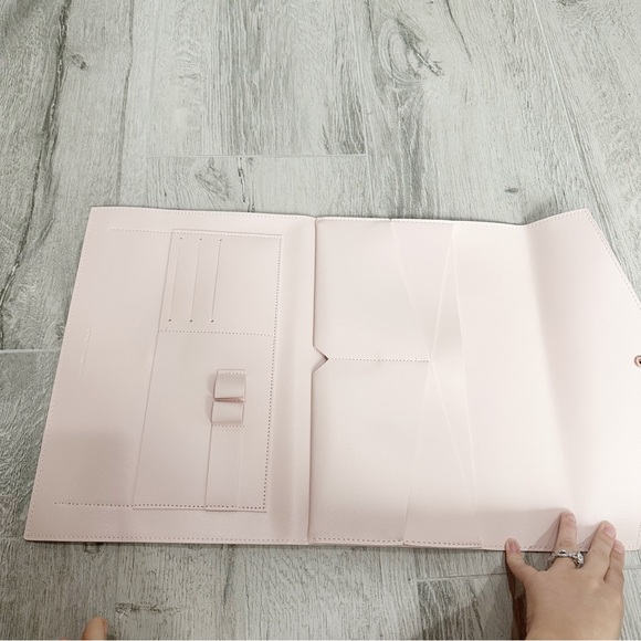 Glass Ladder & Co. “Megan” Blush Pink Clutch - Picture 6 of 13